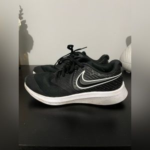Nike Star Runner